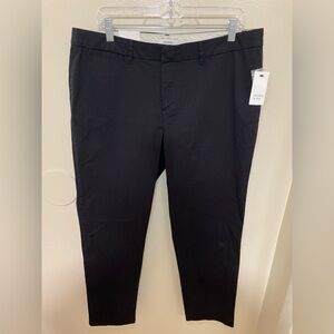 ✨NWT Crown & Ivy Black Pants Size 16